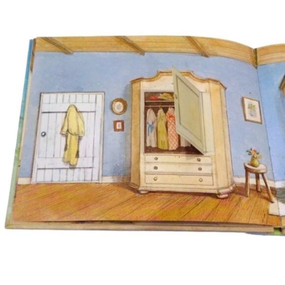 Lavinia's Cottage A Pop-up Story John S. Goodall MacMillan Signed 1st Edit. 1982 - Picture 7 of 10